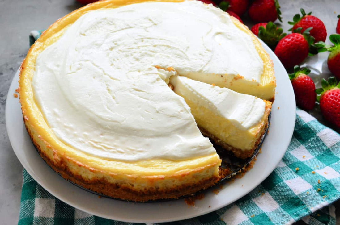 New York cheesecake with sour cream.