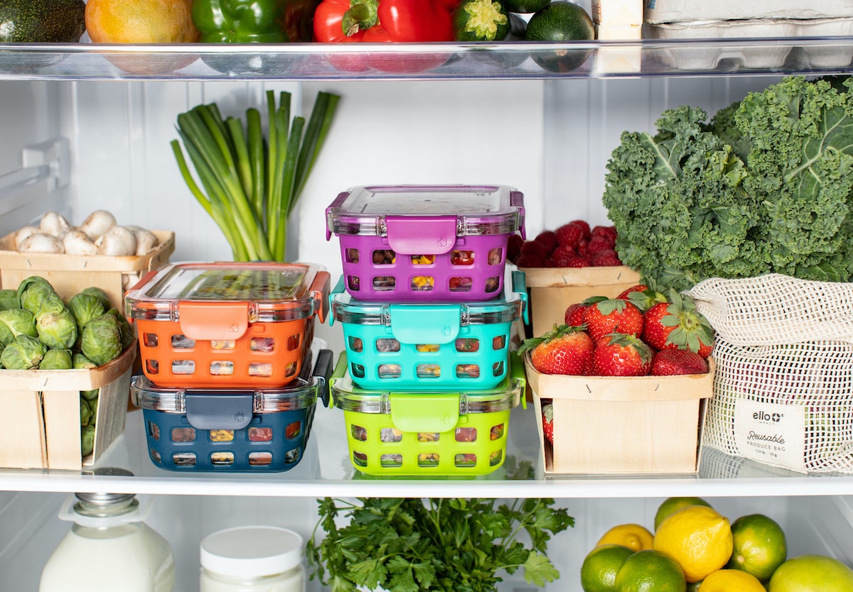 How Long Does Fruit Last In The Fridge? Picture of fruit in a fridge.