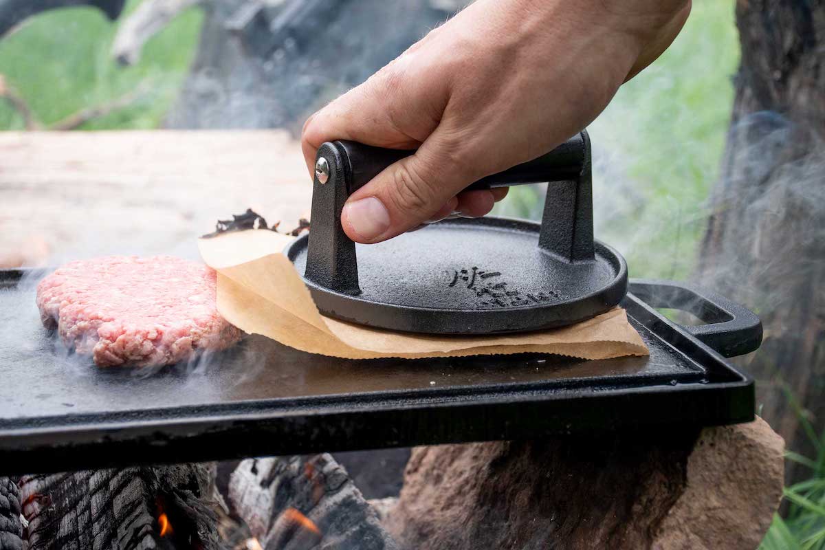 Smash Burgers with a Lodge Cast Iron Grill Press 