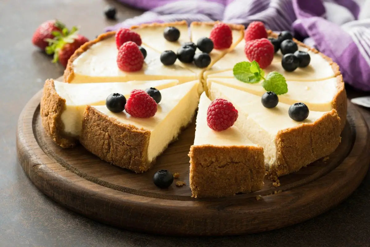 Slices and cutting of a cheesecake.